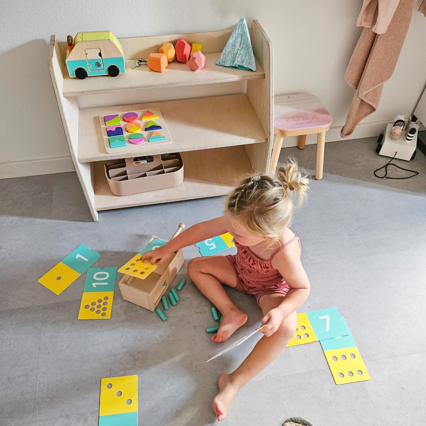 La boîte à jouets Montessori de Toddie !