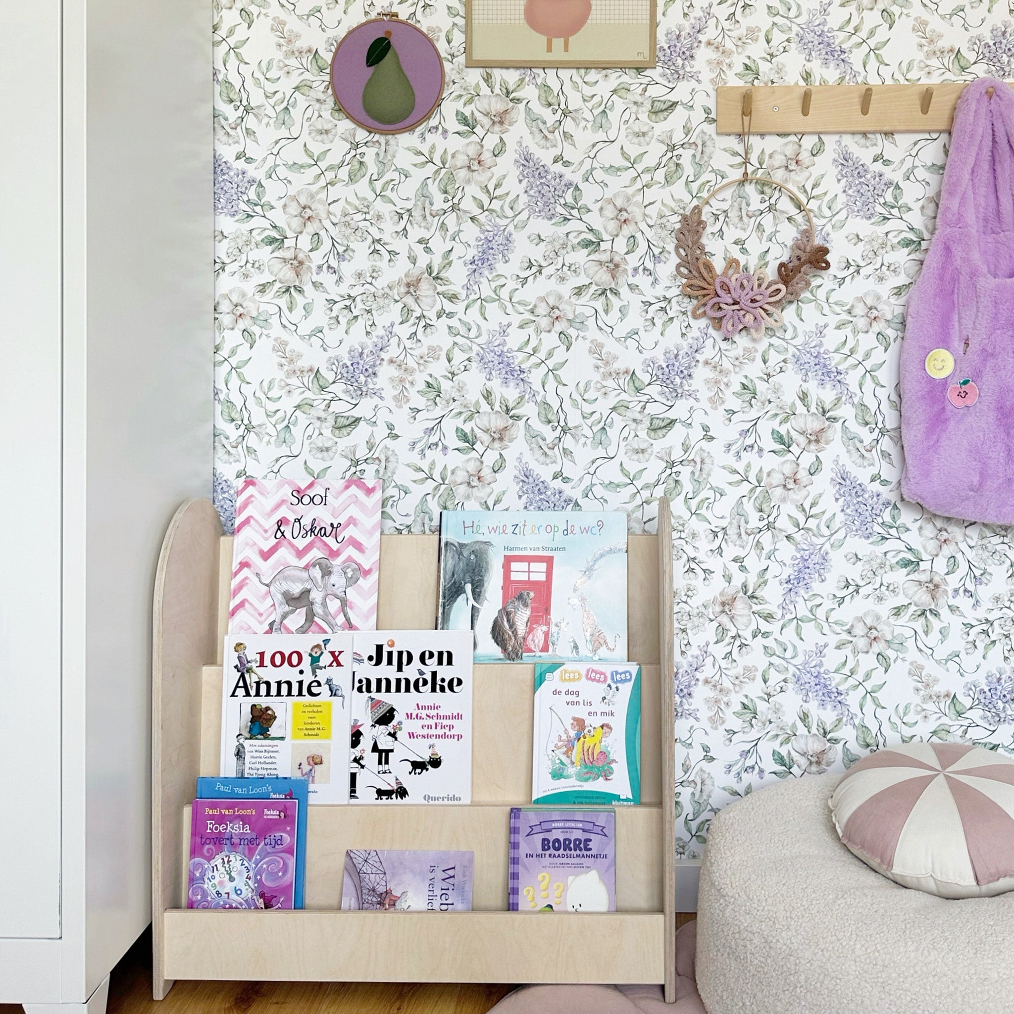 Round Montessori boekenkast kinderkamer | 3 treden - blank - toddie.nl ®