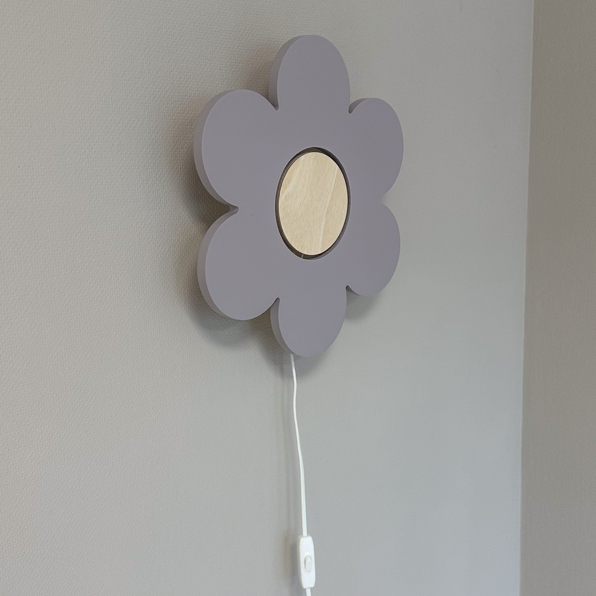 Applique murale en bois chambre d'enfant | Fleur - lilas