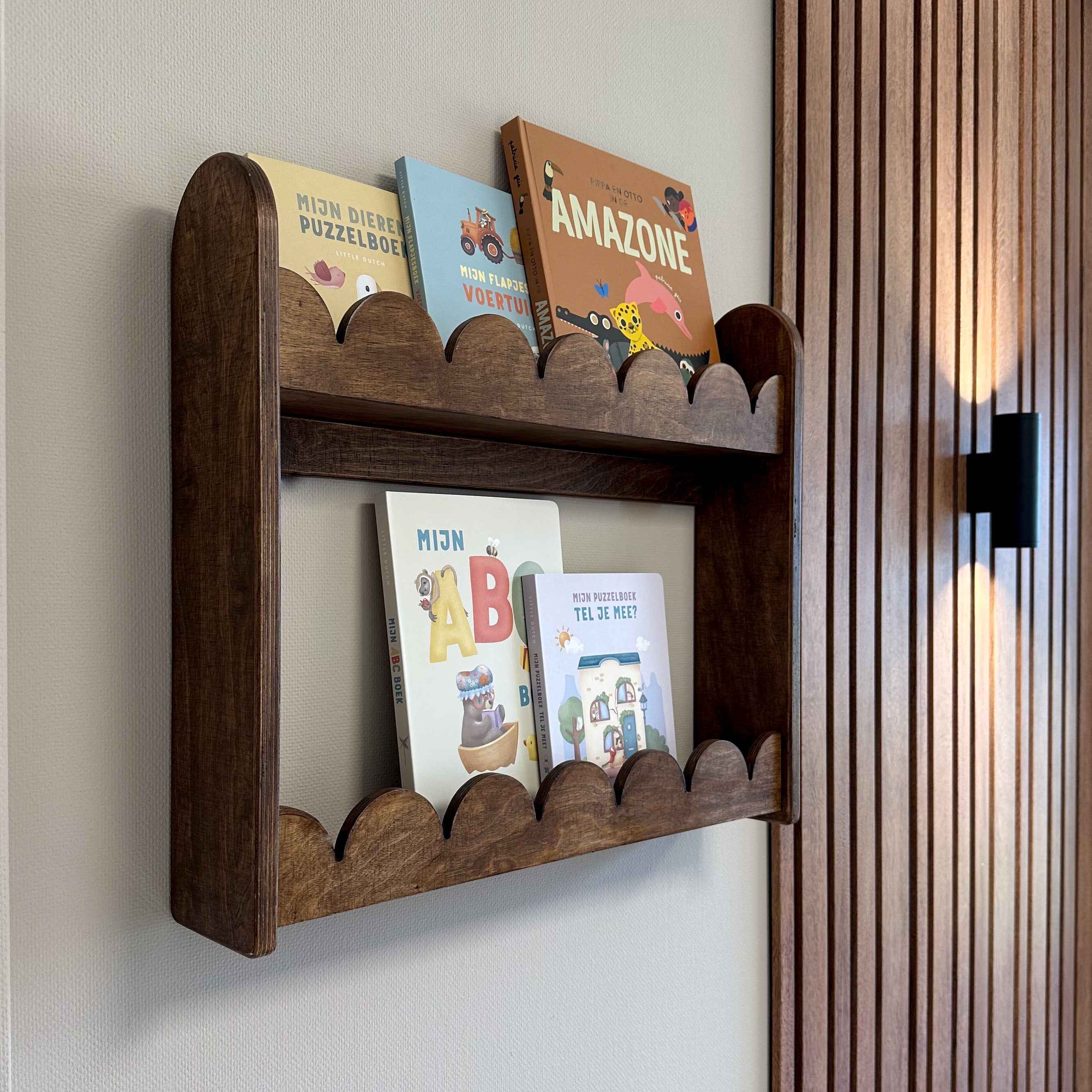 Bibliothèque Bubble Montessori nursery | 2 étagères - teinté wengé