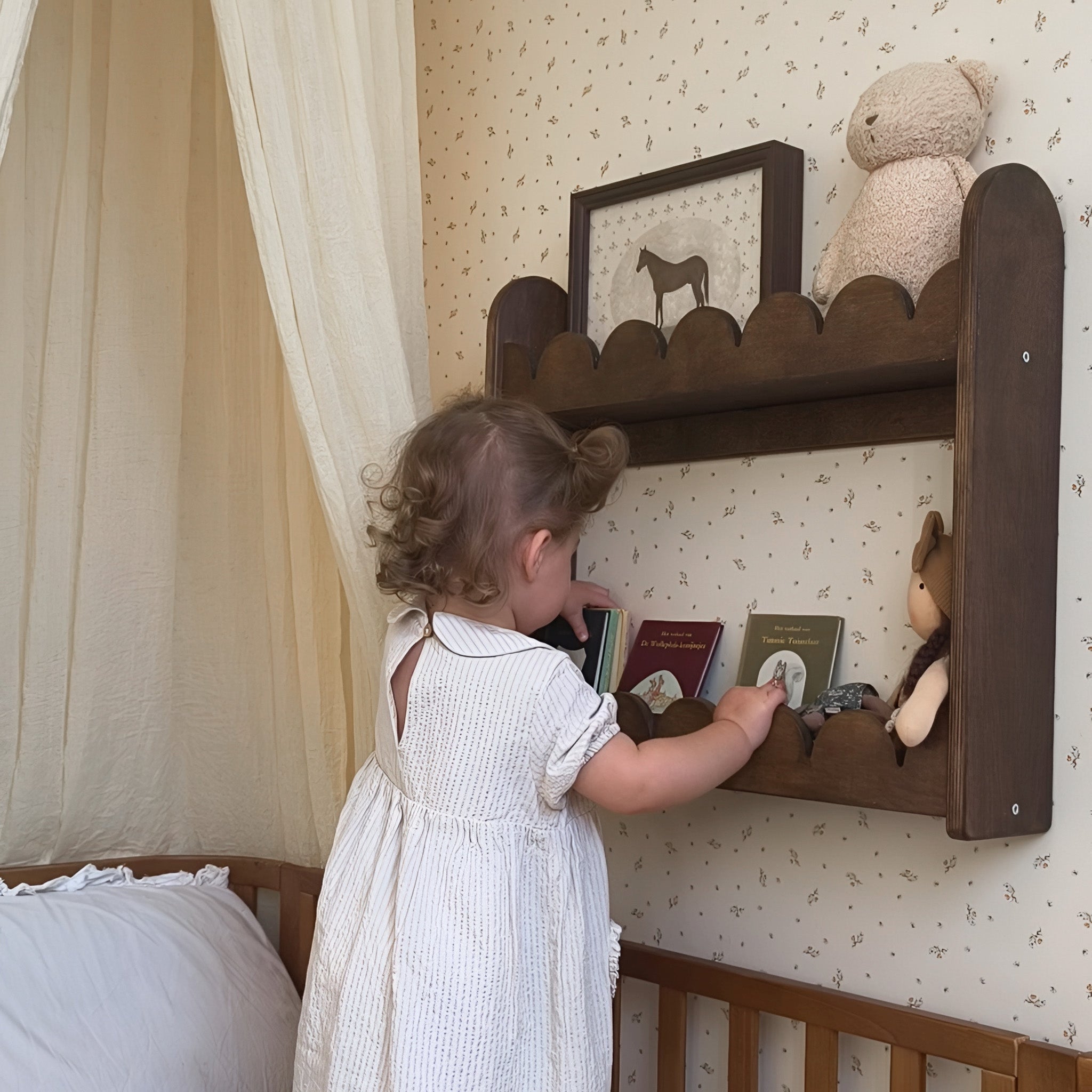 Bibliothèque Bubble Montessori nursery | 2 étagères - teinté wengé