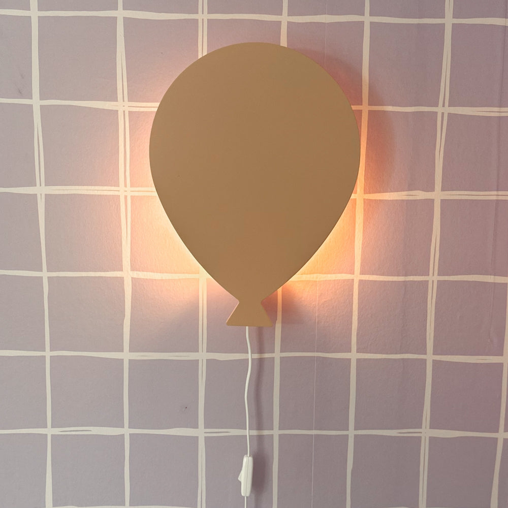 Applique murale en bois chambre d'enfant | Ballon - pêche