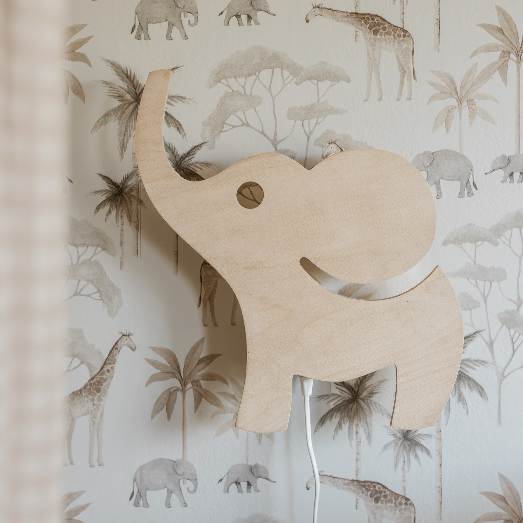 Applique murale en bois chambre d'enfant | Éléphant - naturel - toddie.fr