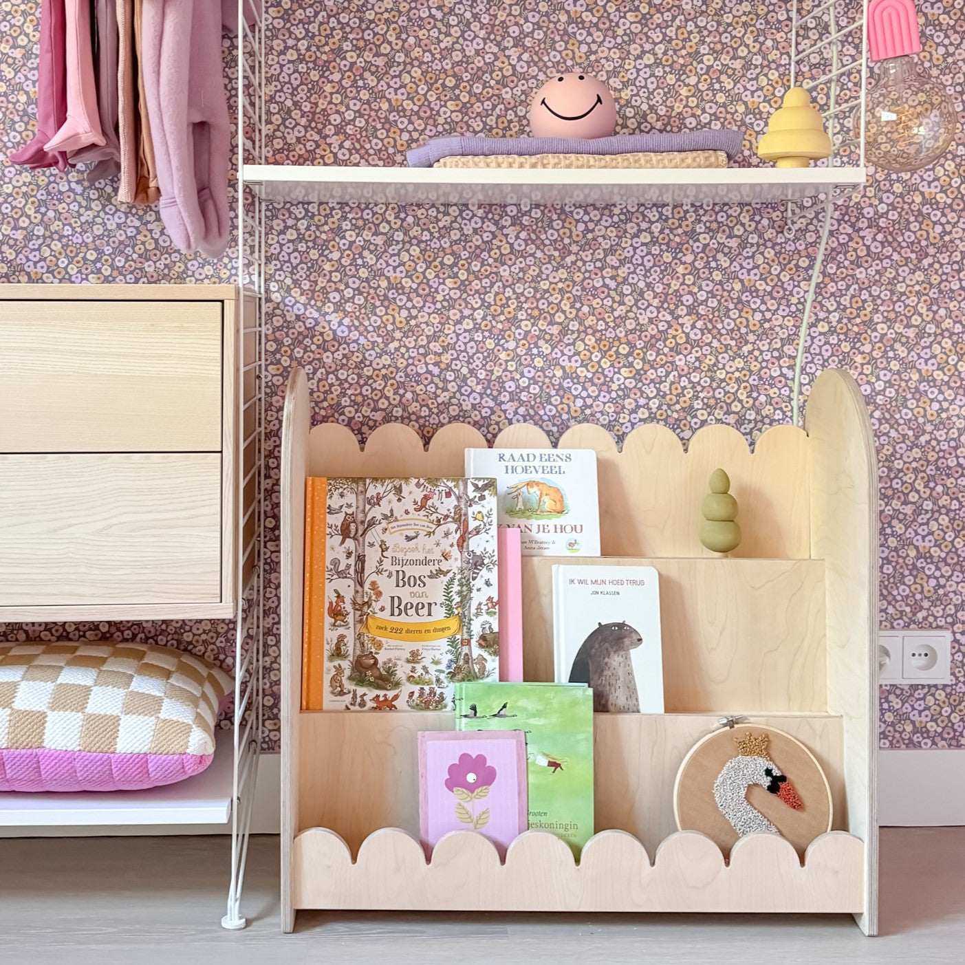 Bubble Montessori boekenkast kinderkamer | 3 treden - blank - toddie.nl ®