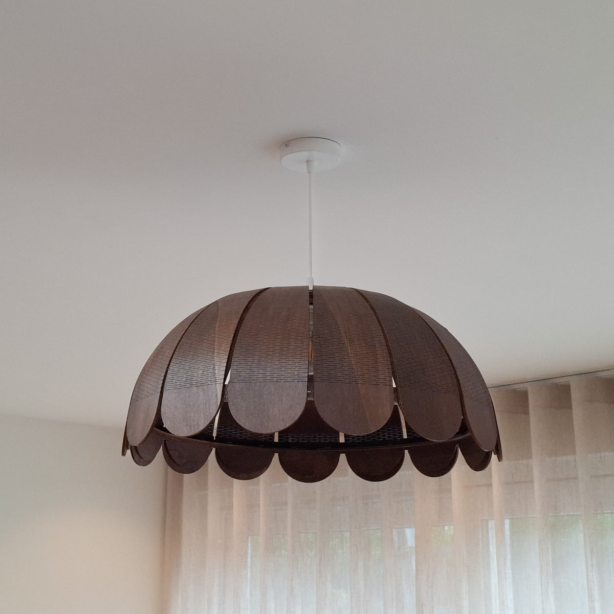 Houten hanglamp kinderkamer | Bubble Wengé (Walnut) - toddie.nl ®