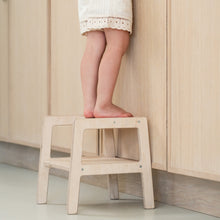 Montessori subtiele leertoren | Houten opstapje, krukje - blank - toddie.nl ®