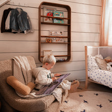 Novie montessori rond boekenrek kinderkamer | 3 planken - Wengé gebeitst - toddie.nl ®