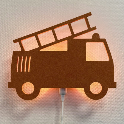 Applique en feutre camion de pompiers terracotta – lampe allumée
