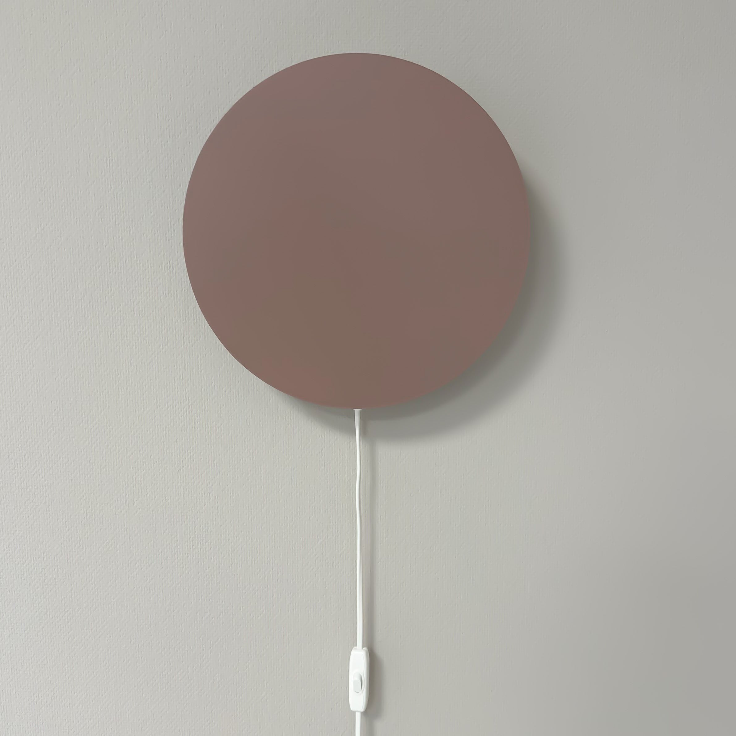 Lampe murale en bois pour chambre d'enfant | terre rose