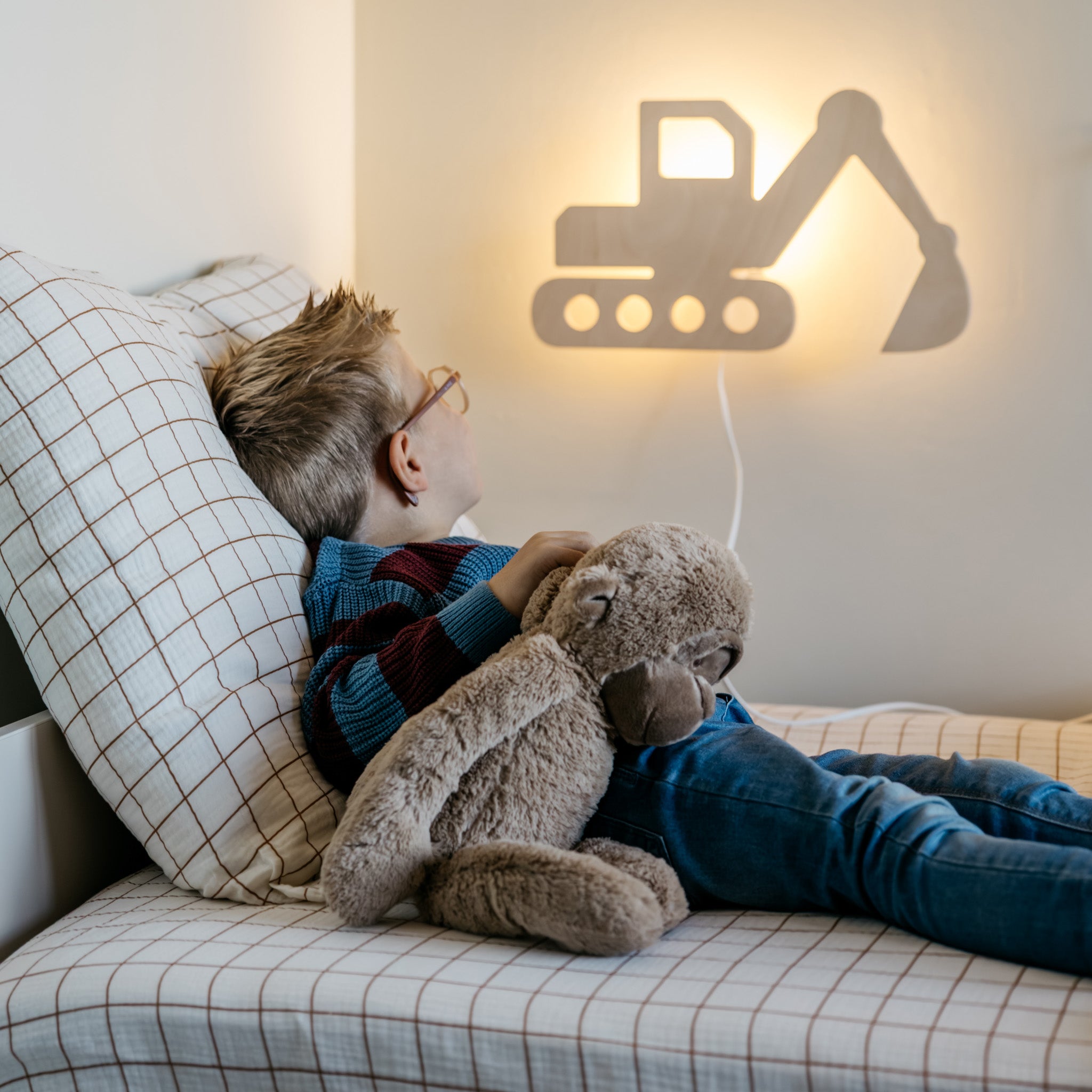 Applique murale en bois chambre d'enfant | Pelleteuse - naturel - toddie.fr