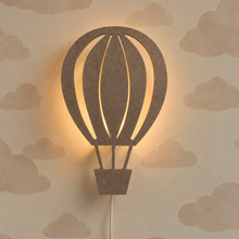 Applique murale enfant en feutre | Montgolfière – beige sable