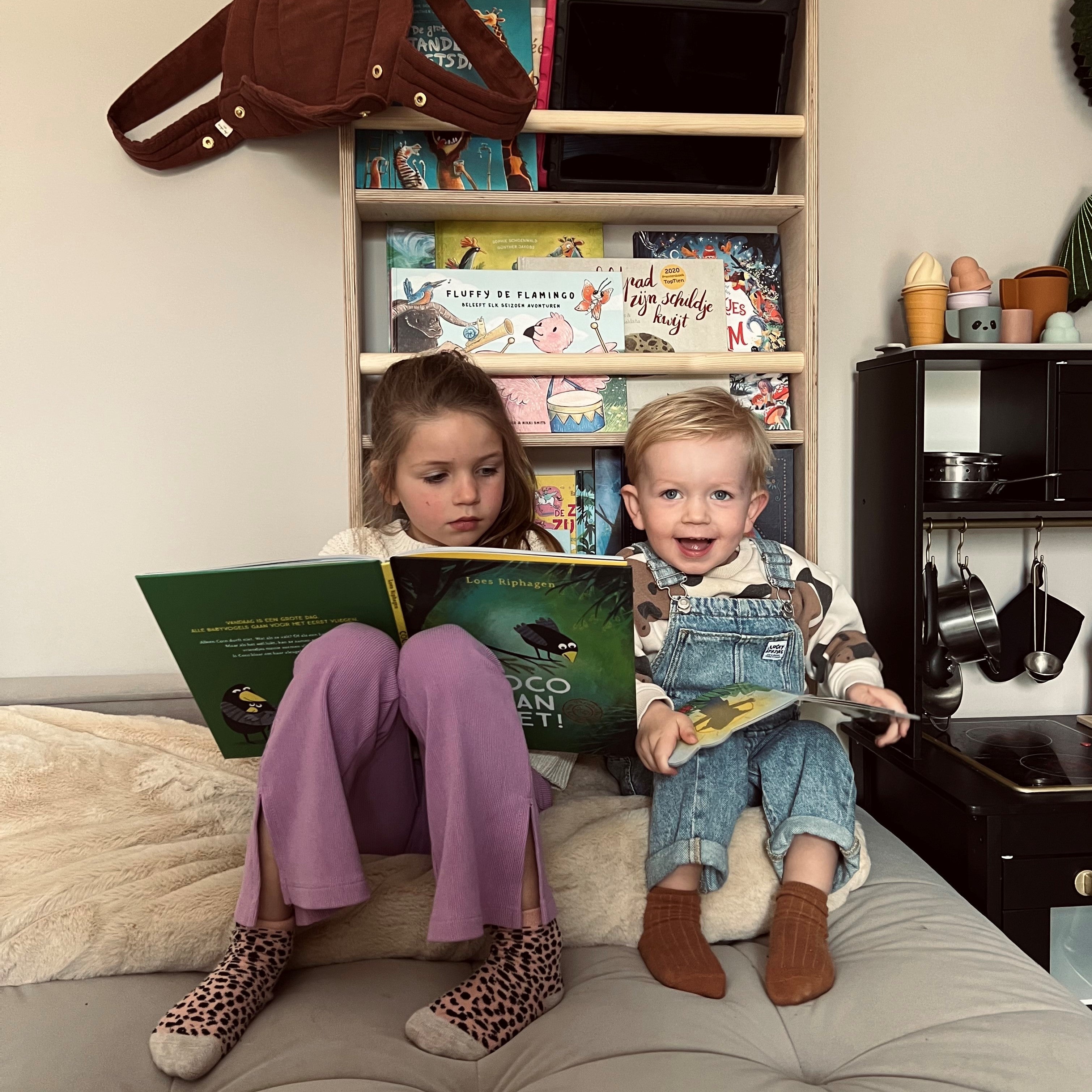 Montessori boekenrek kinderkamer | 4 planken - blank - toddie.nl