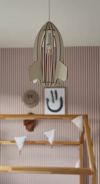 Suspension en bois pour chambre d'enfant | Fusée - naturel