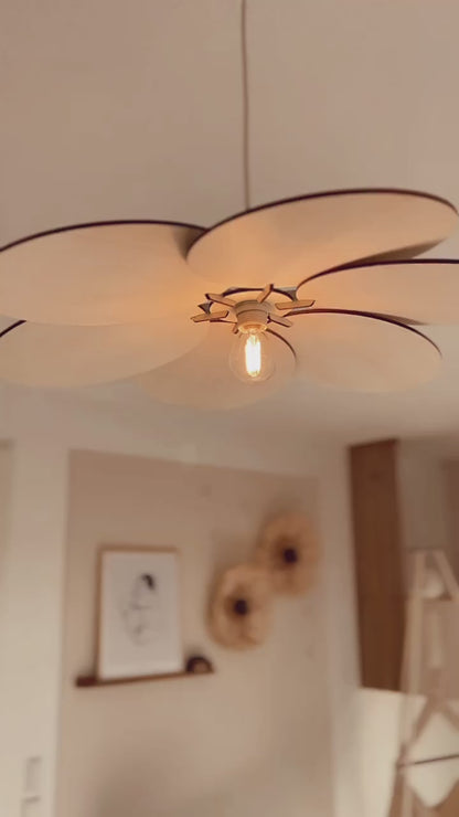 Suspension en bois pour chambre d'enfant | Fleur - naturel