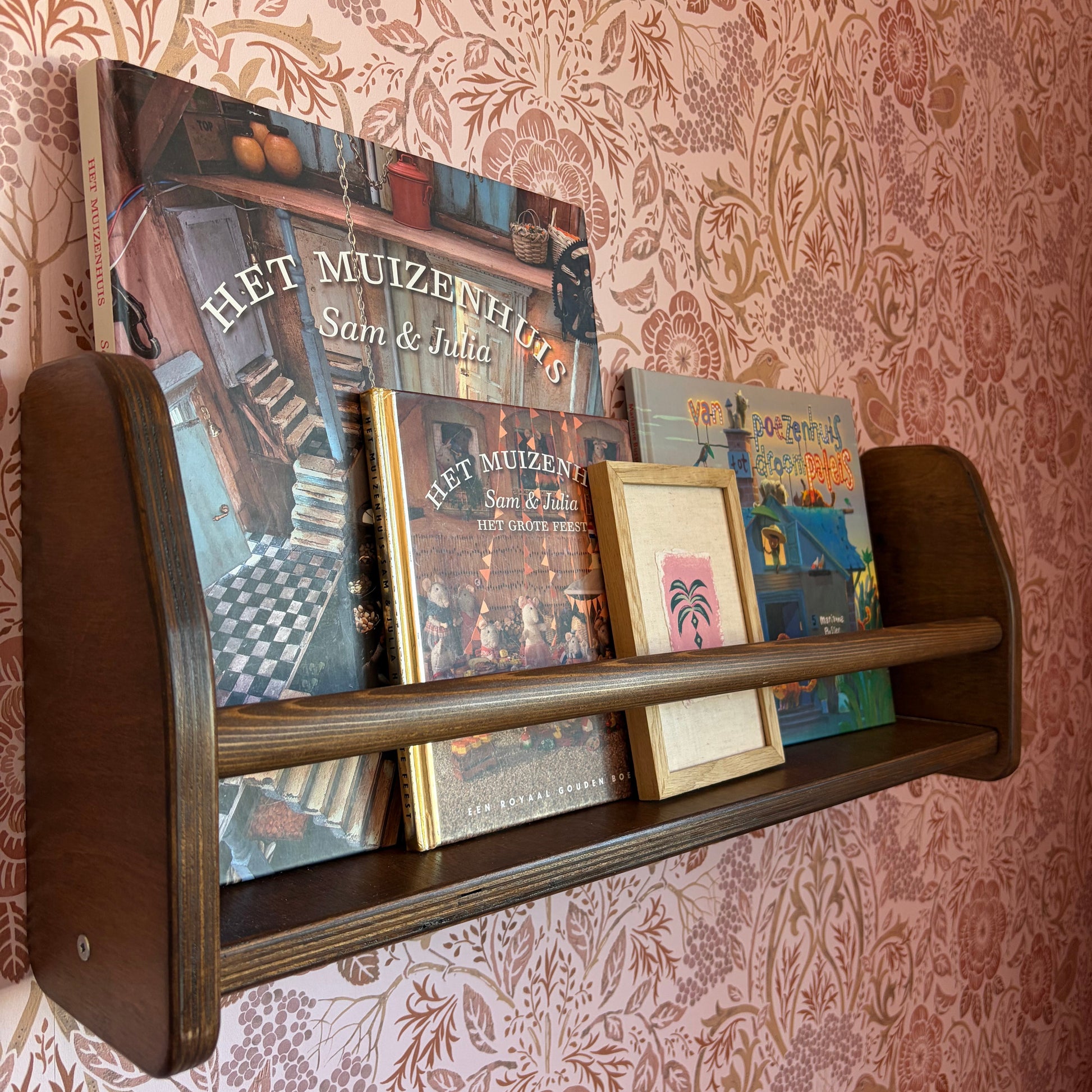 Shelfie montessori boekenrek kinderkamer | 1 plank - Wengé gebeitst - toddie.nl ®