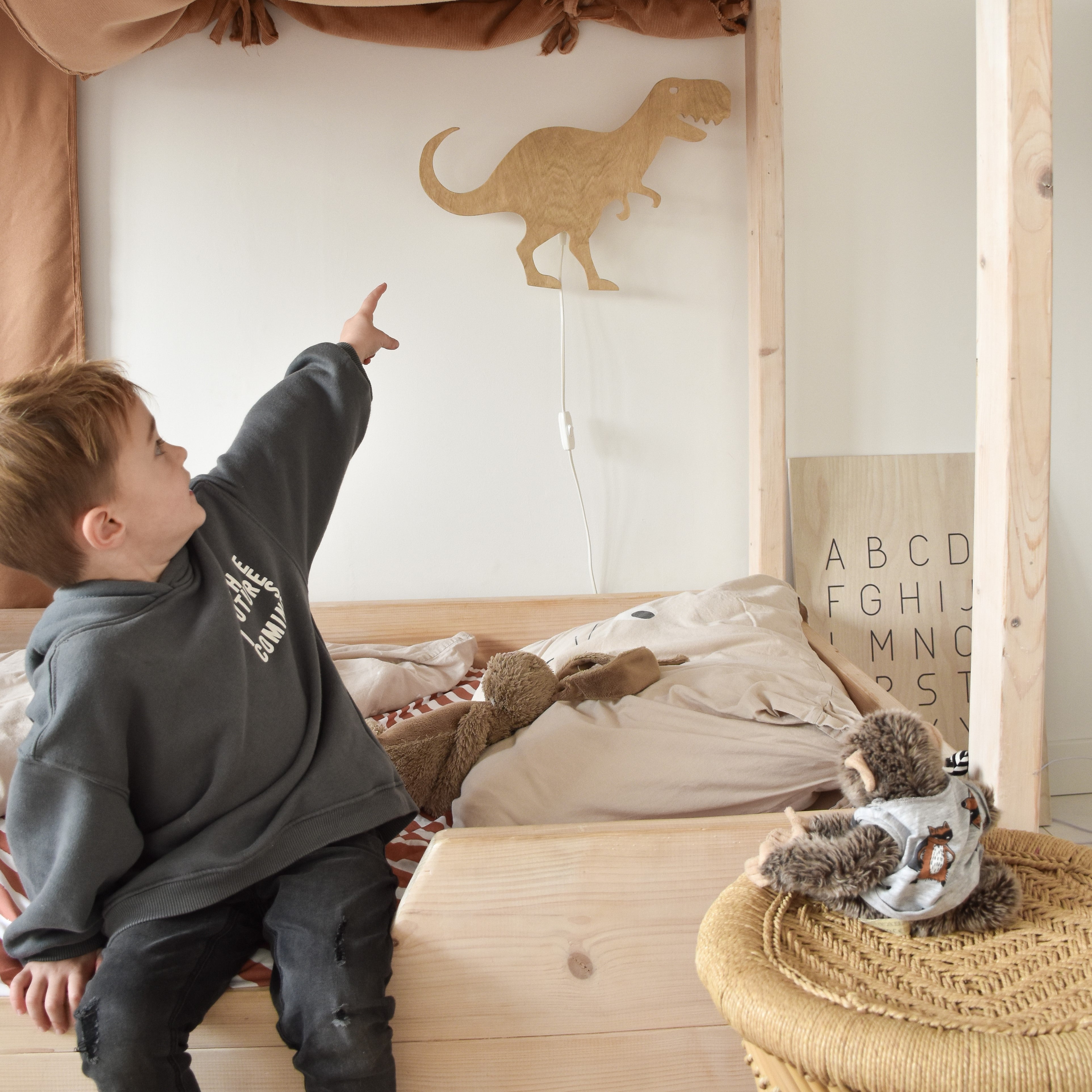 Applique murale en bois chambre d'enfant | Tyrannosaure - toddie.fr